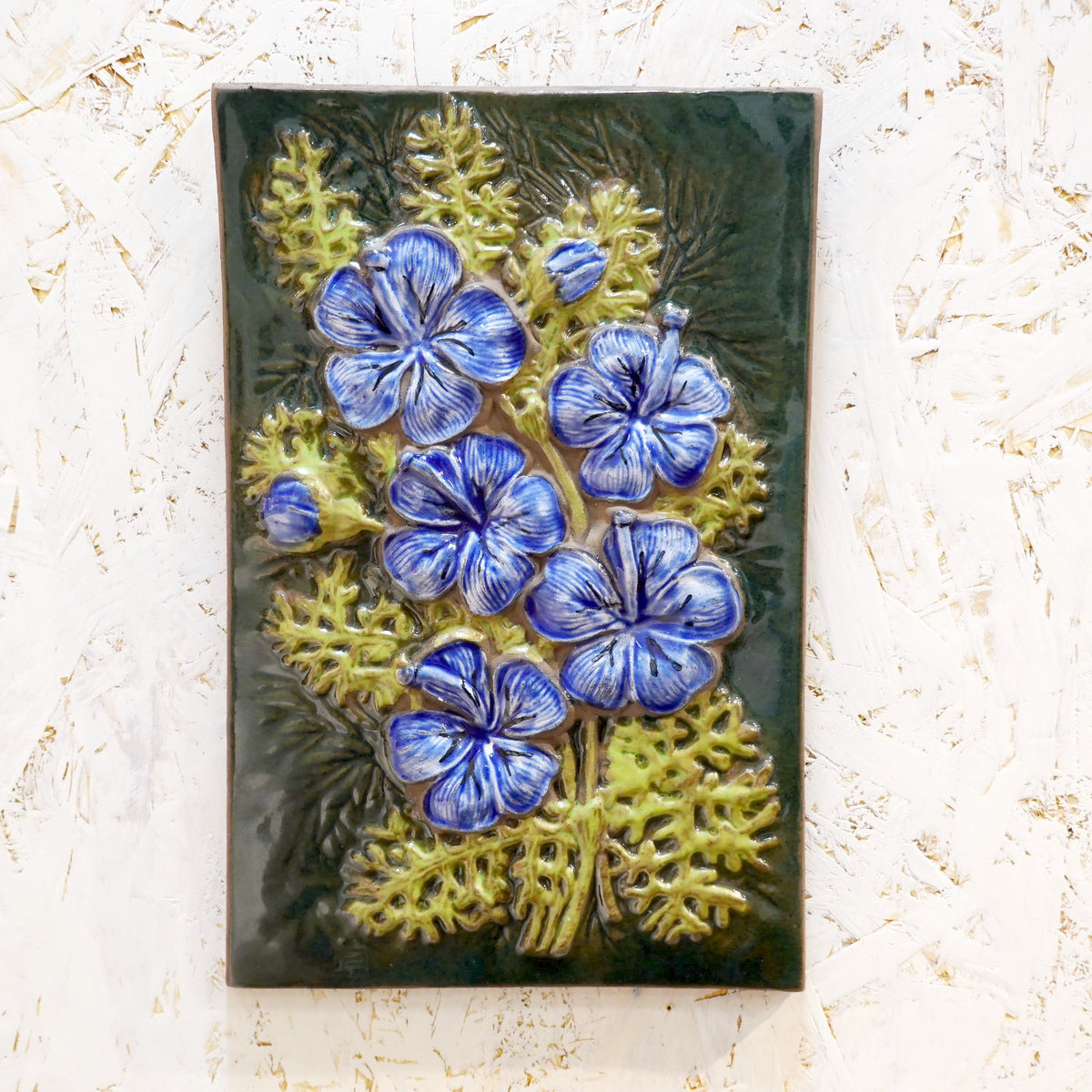 陶板 ブルーの花 ジィ ガントフタ アイモ ニエタスヴオリ スウェーデン 