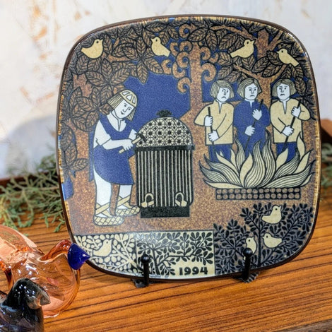 Kalevala annual plate collection by Arabia アラビア カレワラプレート