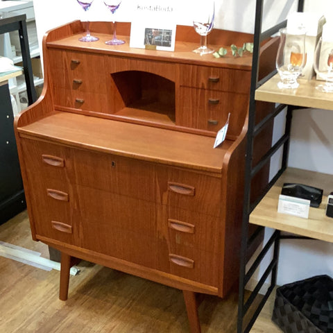 ビューロー　北欧　家具　ヴィンテージ