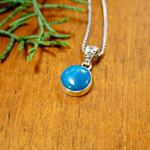 【新品】 ネックレス  シルバー スウェディッシュブルー アクセサリー ジュエリー スウェーデン Swedish Blue Plain Pendant Round S MediumBlue Sweden