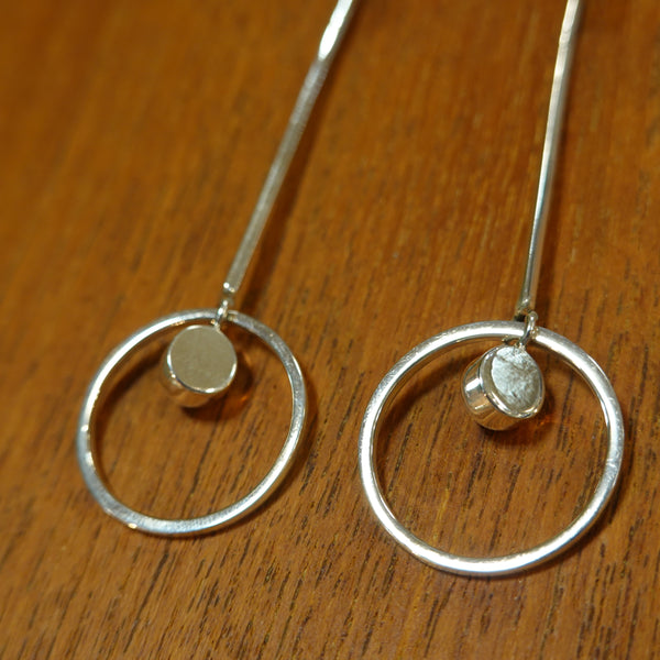 【新品】ピアス  シルバー スウェディッシュブルー アクセサリー ジュエリー スウェーデン Swedish Blue Cirkel Earrings Sweden