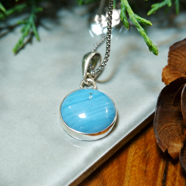 【新品】 ネックレス  シルバー スウェディッシュブルー アクセサリー ジュエリー スウェーデン Swedish Blue Plain Pendant Round L MediumBlue Sweden