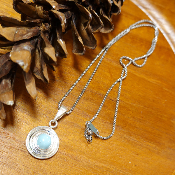 【新品】 ネックレス  シルバー スウェディッシュブルー アクセサリー ジュエリー スウェーデン Swedish Blue Eira Pendant Sweden