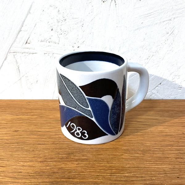 ロイヤルコペンハーゲン イヤーマグ コーヒーマグ Sサイズ 1983年 北欧 ヴィンテージ デンマーク Royal copenhagen Denmark