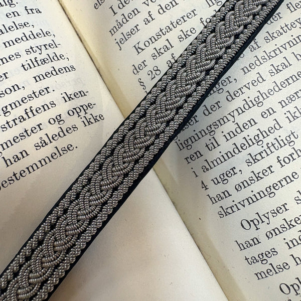 サーミ ブレスレット SIBYLLA 黒 black ハンドメイド 北欧 スウェーデン アクセサリー SAMI Sweden