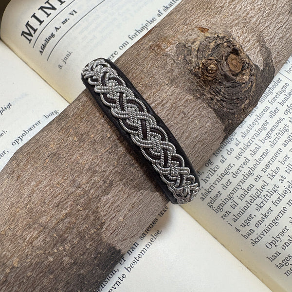 サーミ ブレスレット KUST brown 茶色 ハンドメイド 北欧 スウェーデン アクセサリー SAMI Sweden
