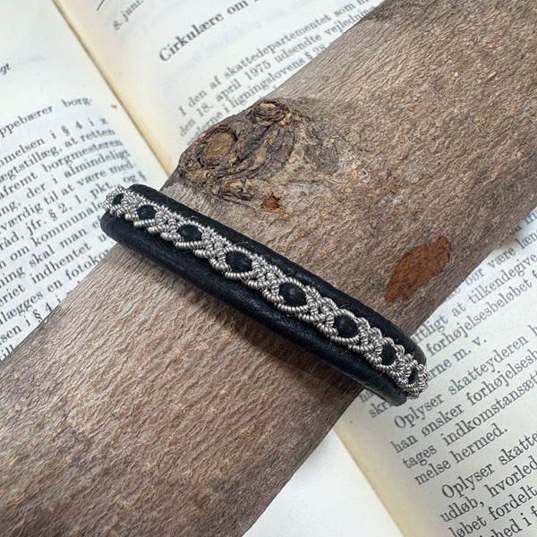 サーミ ブレスレット SNO black 黒 ハンドメイド 北欧 スウェーデン アクセサリー SAMI Sweden
