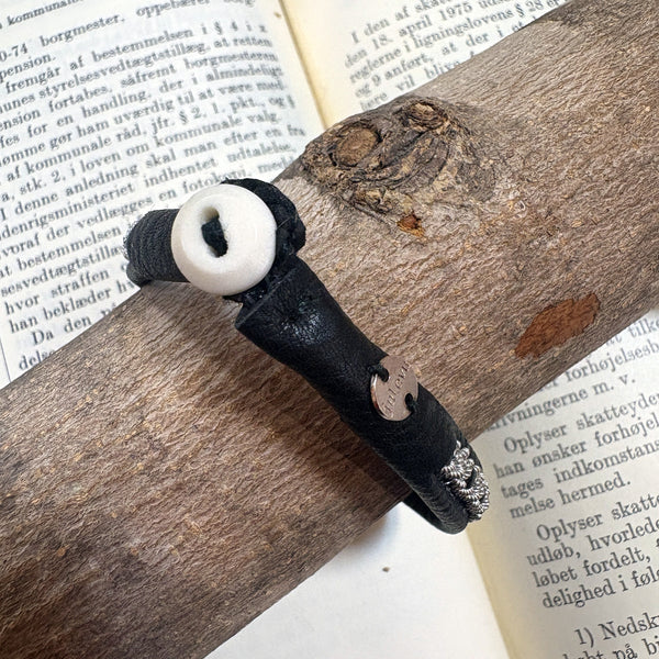サーミ ブレスレット SNO black 黒 ハンドメイド 北欧 スウェーデン アクセサリー SAMI Sweden
