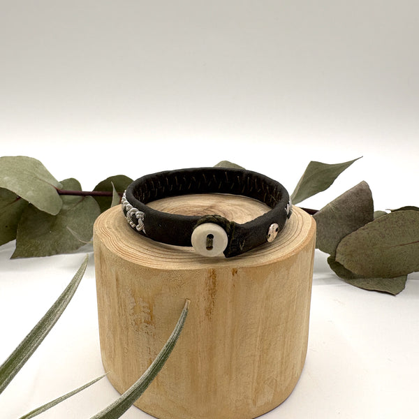 サーミ ブレスレット Nikolai Black 黒 ハンドメイド 北欧 スウェーデン アクセサリー SAMI Sweden