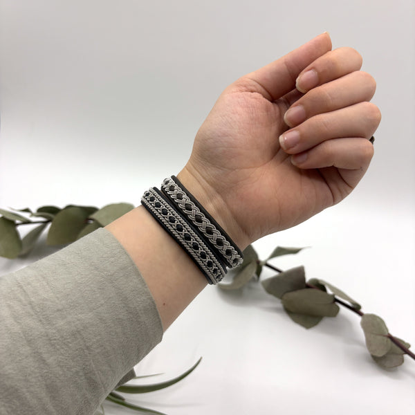 サーミ ブレスレット Nikolai Black 黒 ハンドメイド 北欧 スウェーデン アクセサリー SAMI Sweden