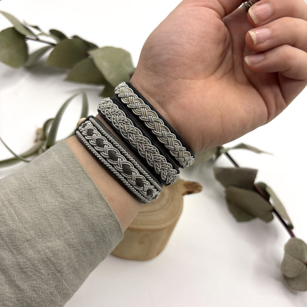 サーミ ブレスレット Freja グレー ハンドメイド 北欧 スウェーデン アクセサリー SAMI Sweden