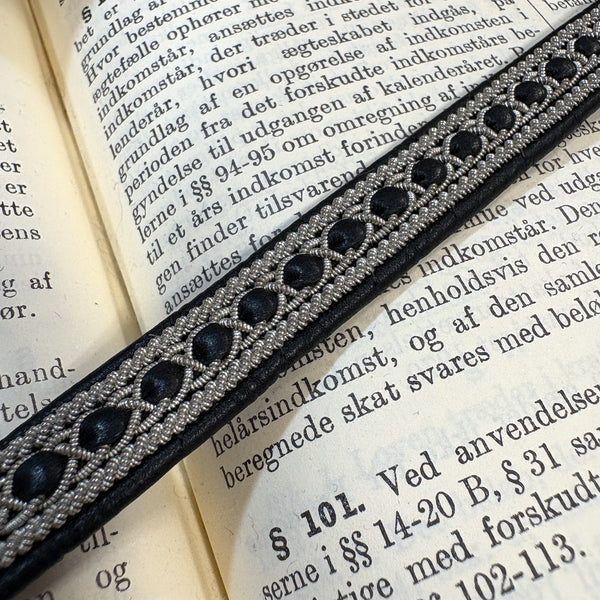 サーミ ブレスレット GLANTA Black 黒 ハンドメイド 北欧 スウェーデン アクセサリー SAMI Sweden