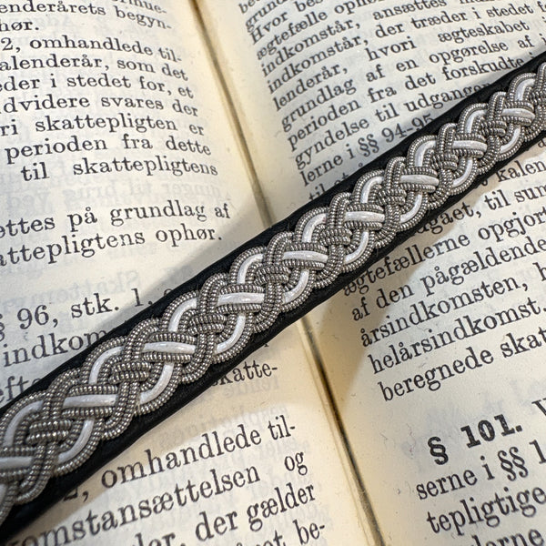 サーミ ブレスレット KUST Black 黒 ハンドメイド 北欧 スウェーデン アクセサリー SAMI Sweden