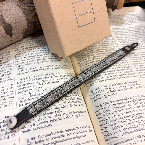 サーミ ブレスレット SYBYLLA special Black 黒 ハンドメイド 北欧 スウェーデン アクセサリー SAMI Sweden