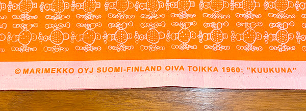 ヴィンテージファブリック / 生地 / 未使用品 / KUUKUNA / オレンジ / OIVA TOIKKA / Marimekko / 北欧インテリア / 北欧ヴィンテージ / Finland